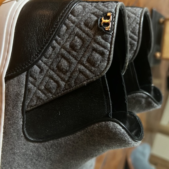 Tory Burch mid top sneakers in grey and black, size 8 - Picture 2 of 8